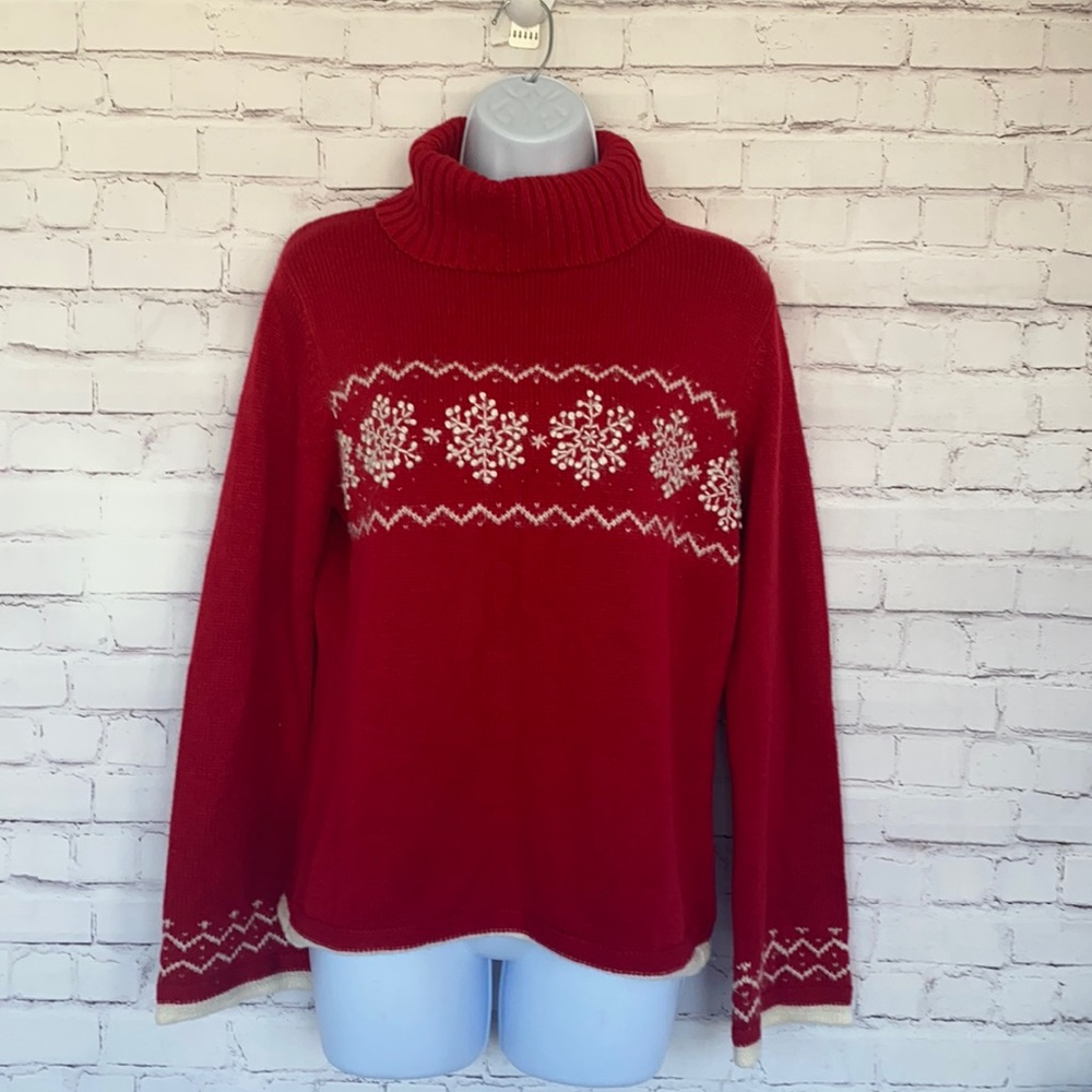 Christmas VINTAGE turtle neck red sweater size Medium